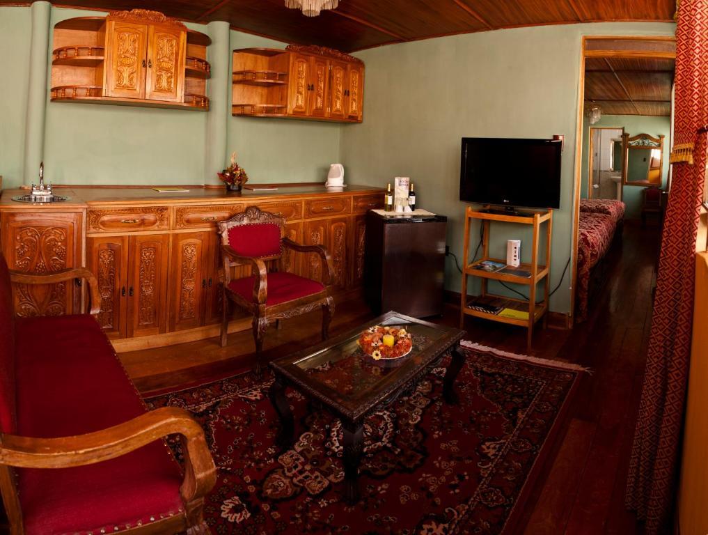 קוסקו Hotel Marqueses מראה חיצוני תמונה